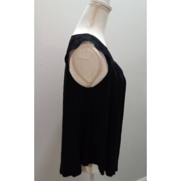 Merona  - Picture 2 of 3